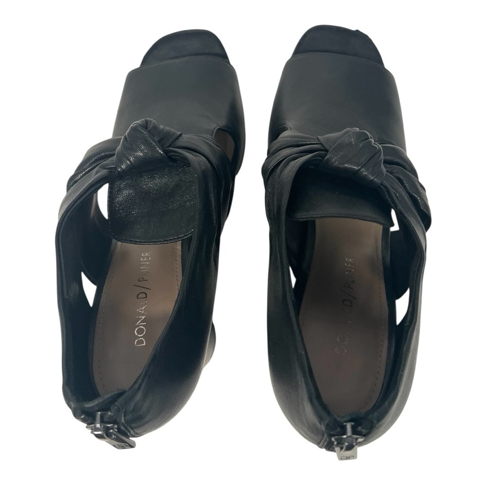 Donald J. Pliner Bailey Black Leather Peep Toe Cylinder Heels Women’s 8.5 - Picture 8 of 13